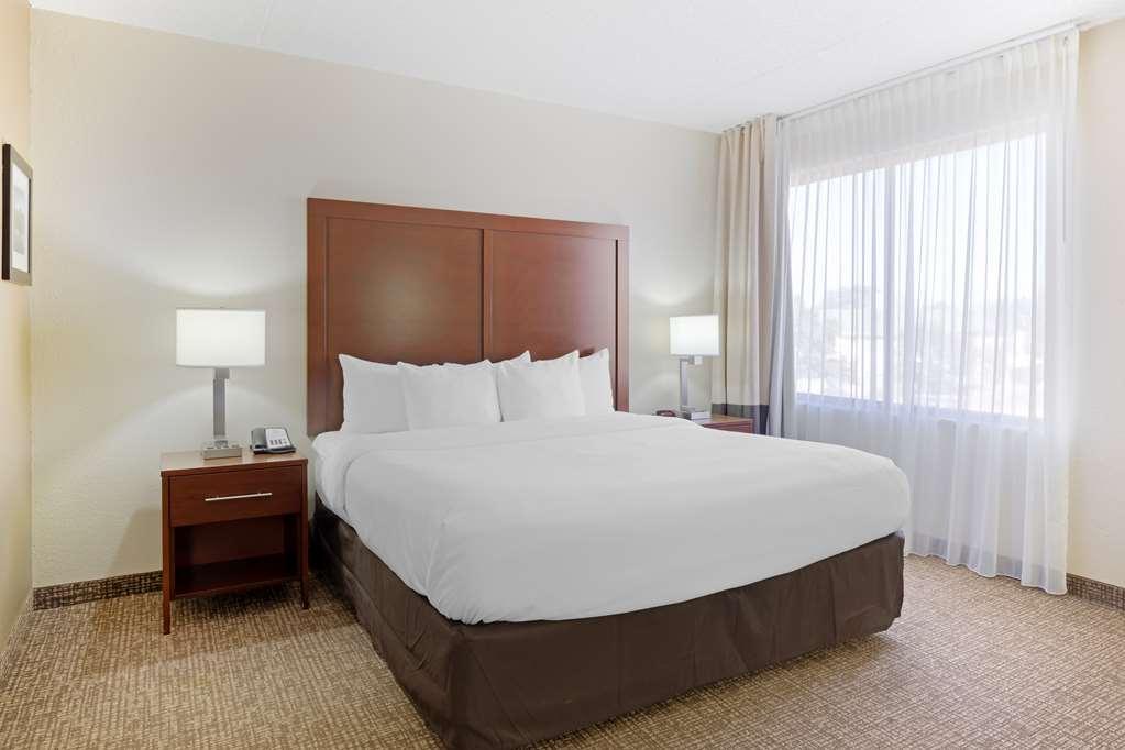 Comfort Inn & Suites Wichita Chambre photo